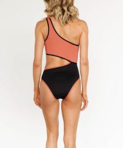 Impactattire.shop1bd694767c 4