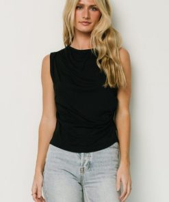 Impactattire.shopd5fa89e4eb 4